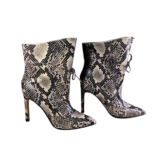 New …. Nine West leather snakeskin boots pointed toe , new never worn - Picture 5 of 5